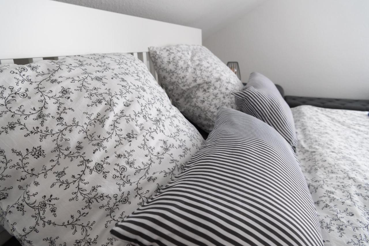 Fuldaliebe - Stadtnahe Moderne Ferienwohnung In Fulda Kültér fotó